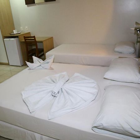 Swamy Hotel Cruzeiro do Sul  Exterior photo