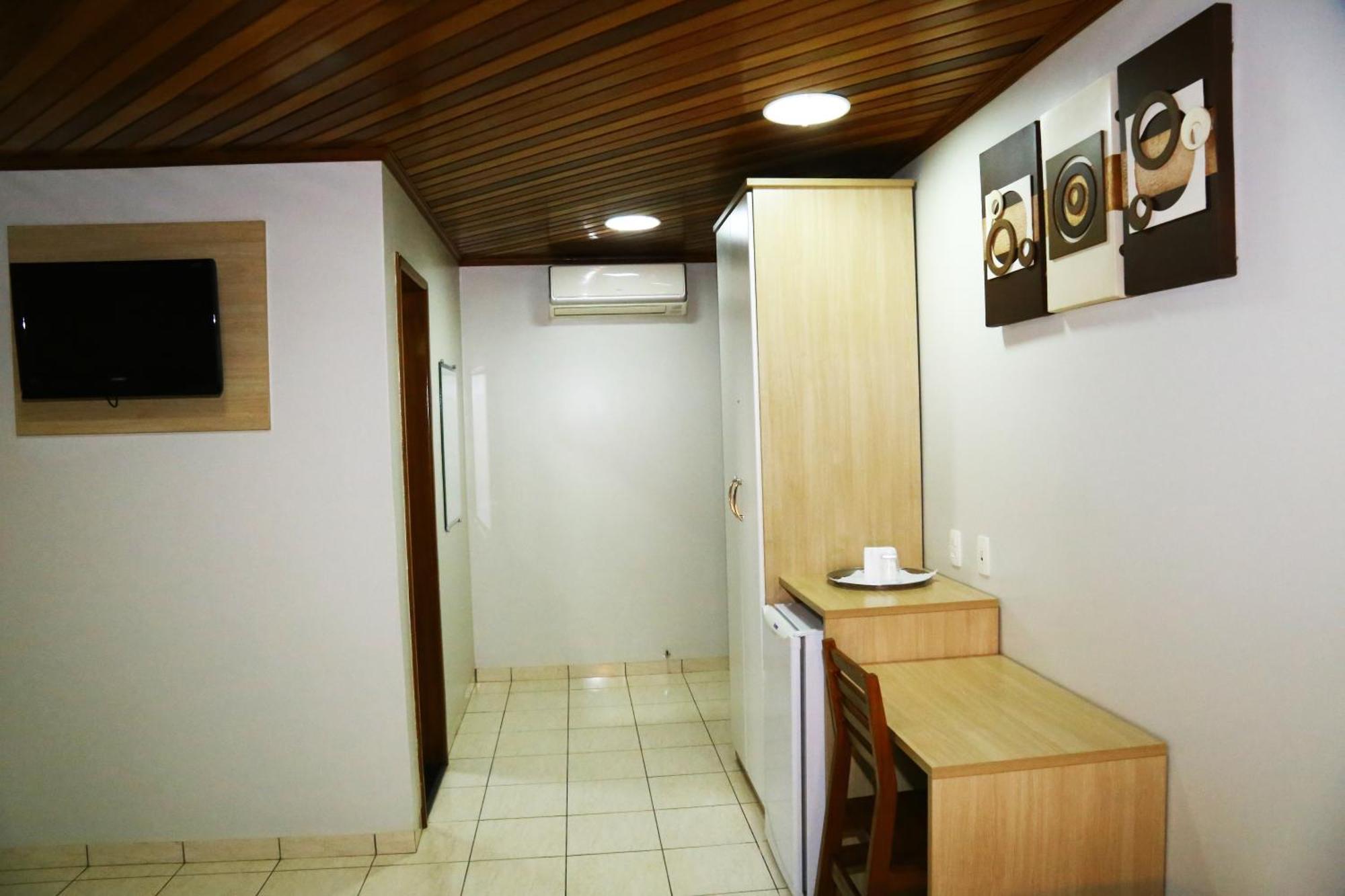 Swamy Hotel Cruzeiro do Sul  Exterior photo