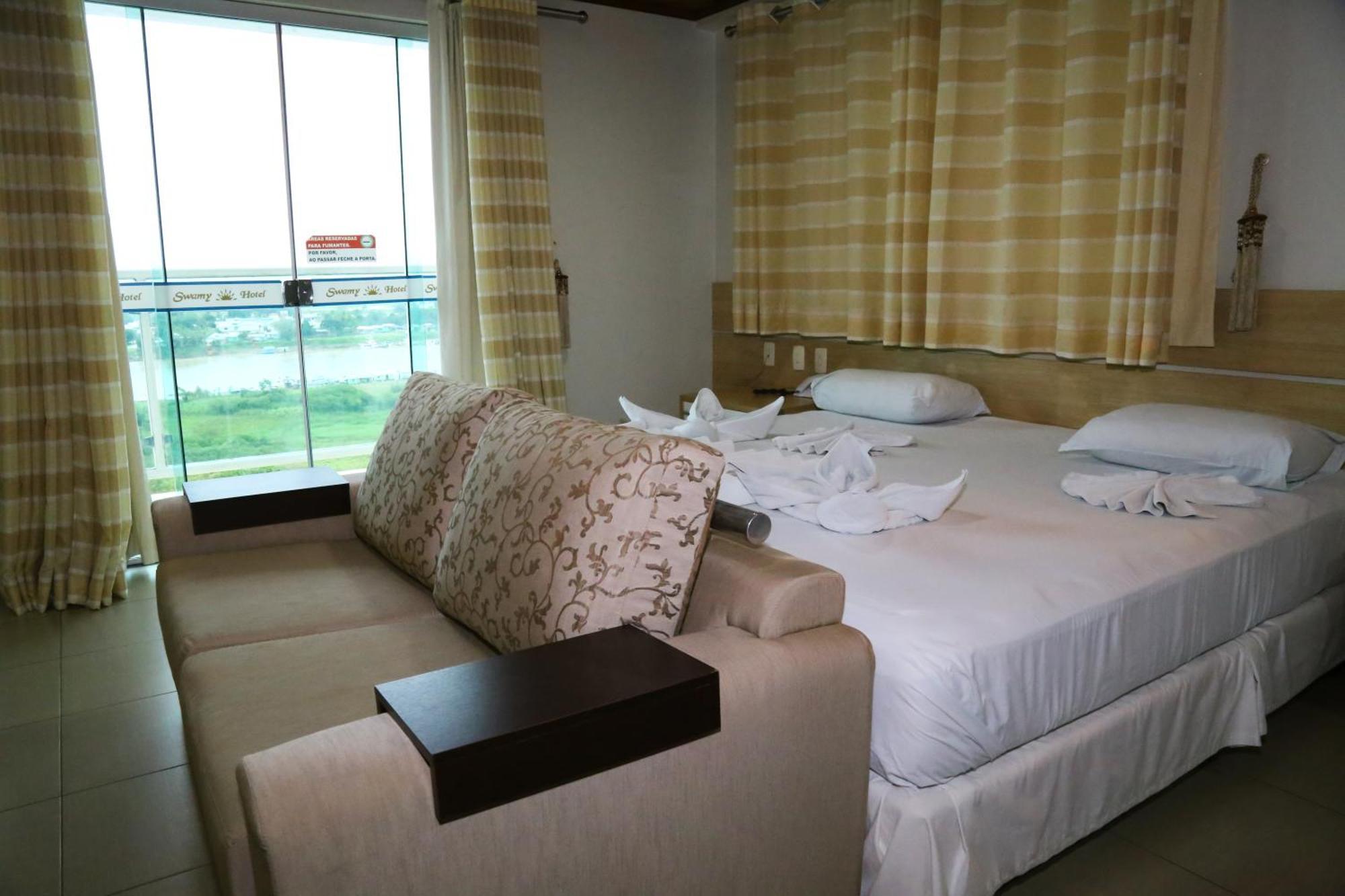 Swamy Hotel Cruzeiro do Sul  Exterior photo