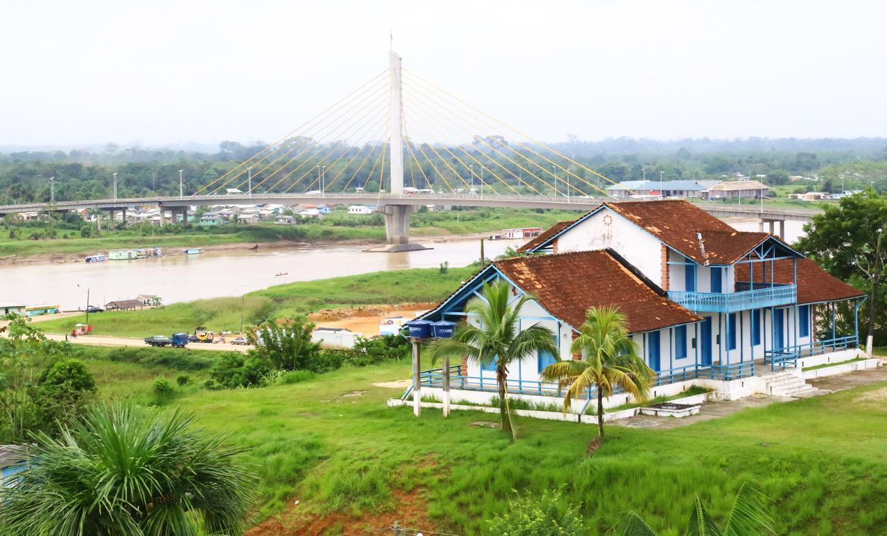 Swamy Hotel Cruzeiro do Sul  Exterior photo